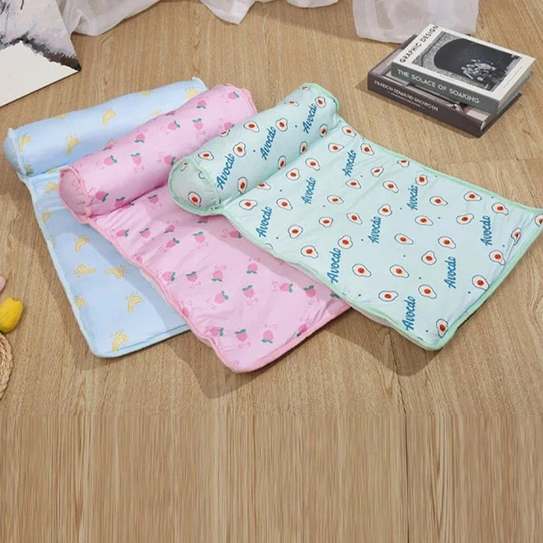 FreshPet™ : Le Tapis Rafraîchissant Anti-Chaleur Préféré des Chats et Chiens