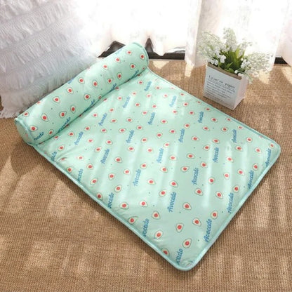 FreshPet™ : Le Tapis Rafraîchissant Anti-Chaleur Préféré des Chats et Chiens